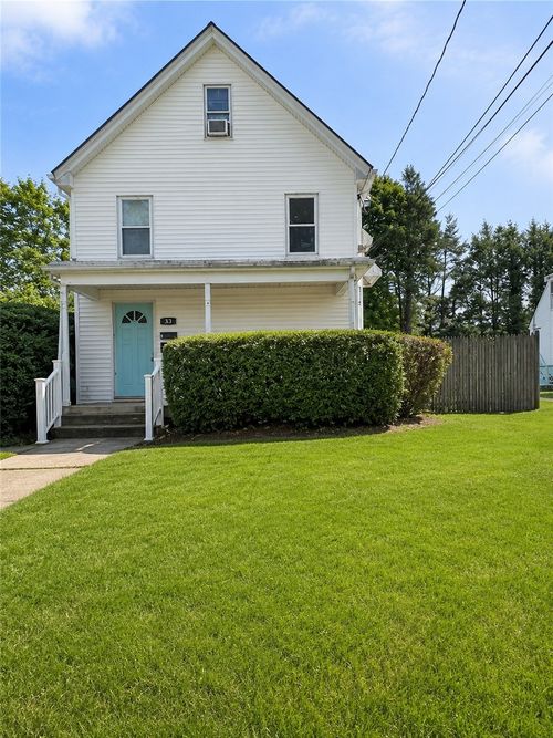 33 E Chestnut St, Sharon, MA, 02067-2032 | Card Image