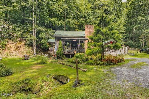 415 Stone Mountain Rd, Bulls Gap, TN, 37711-2008 | Card Image