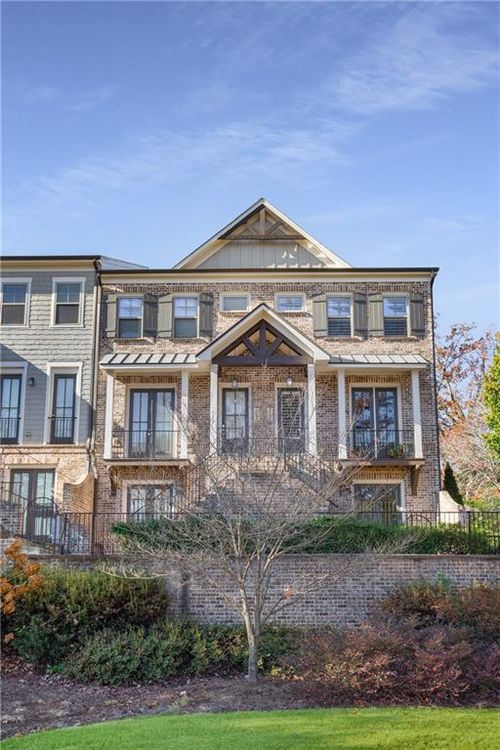 3587 Parkside Way, Brookhaven, GA, 30319-3833 | Card Image