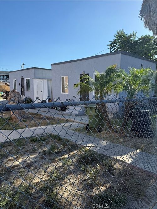 208 E Poplar, Compton, CA, 90220 | Card Image