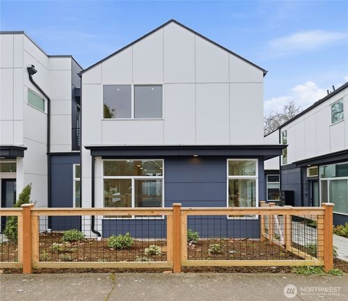 b-809 S Sullivan St, Seattle, WA, 98108-4747 | Card Image