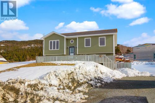 75 Beachy Cove Rd, Portugal Cove - St. Philips, NL, A1M2G6 | Card Image