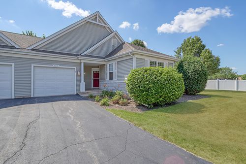 2559-2559 Lincoln Park Ct, Crest Hill, IL, 60403-9337 | Card Image