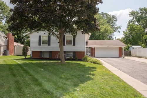 2834 Barlow St, West Lafayette, IN, 47906-1516 | Card Image