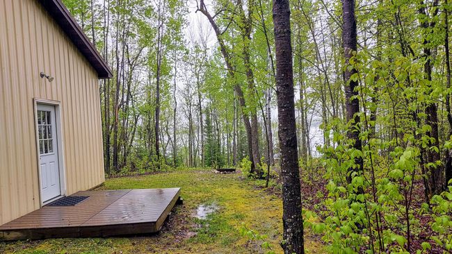 Composite deck lake view | Image 6