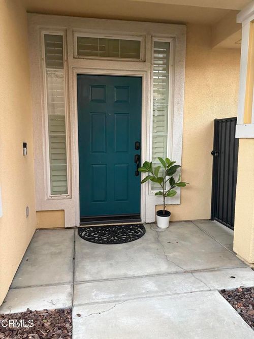 c-4153 Felipe Ln, Simi Valley, CA, 93063-1670 | Card Image