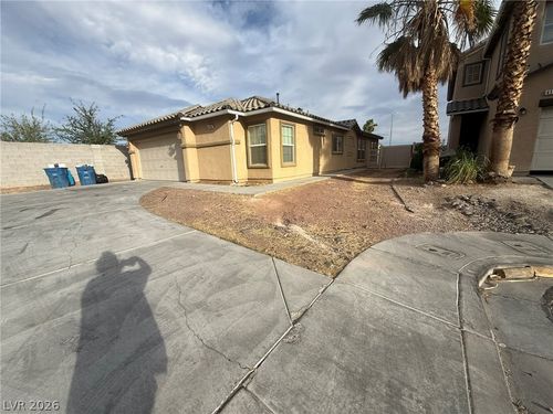 4199 Pohickery Ct, Las Vegas, NV, 89115-4131 | Card Image
