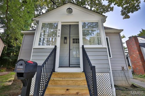 518 Chapman, Edwardsville, IL, 62025 | Card Image