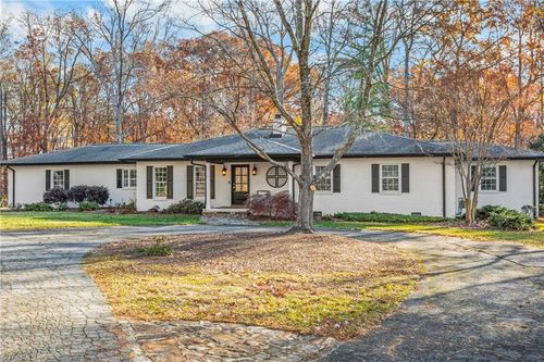 1815 Guilford College Rd, Jamestown, NC, 27282-9385 | Card Image