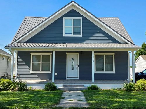 214 E Plum St, Doniphan, NE, 68832-9563 | Card Image