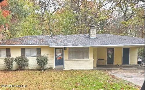 210 Mcree Dr, Clinton, MS, 39056-4432 | Card Image