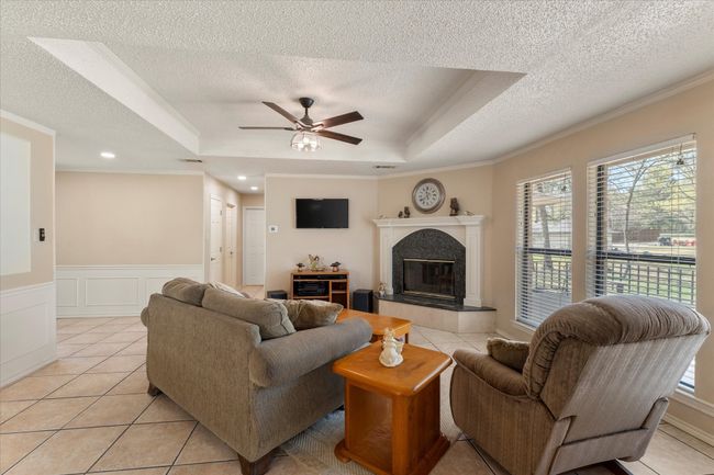 215 Lakeview Dr, House other with 3 bedrooms, 3 bathrooms and null parking in Trinidad TX | Image 7