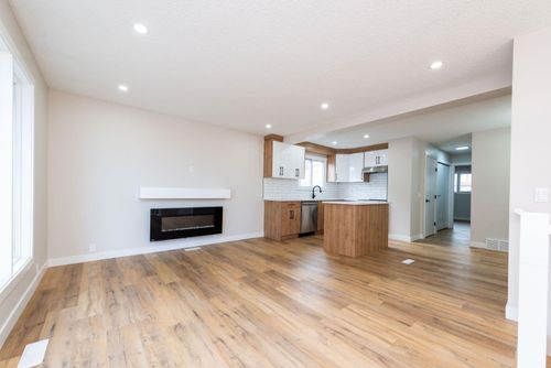 510 Radley Way Se, Home with 4 bedrooms, 2 bathrooms and 2 parking in Calgary AB | Card Image