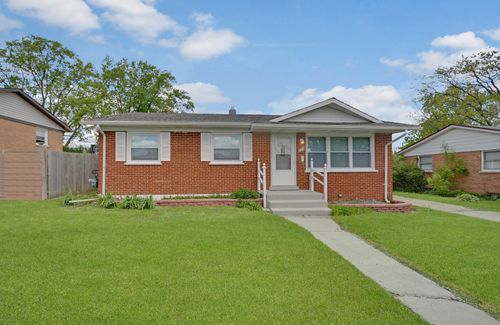 379 Hickory St, Chicago Heights, IL, 60411-3227 | Card Image
