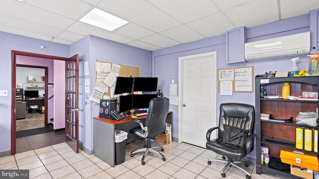 Commercial Sale in BALTIMORE 3