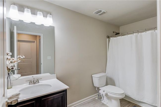 6841 Lancaster Xing, House other with 4 bedrooms, 3 bathrooms and 4 parking in Flowery Branch GA | Image 29