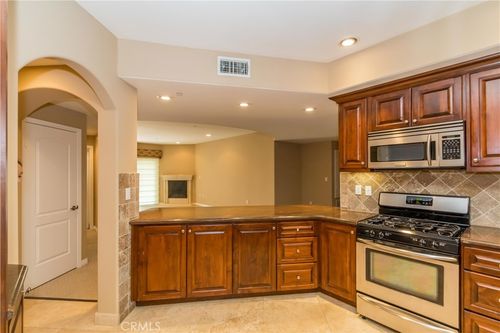 203-4551 Coldwater Canyon Ave, Studio City, CA, 91604 | Card Image