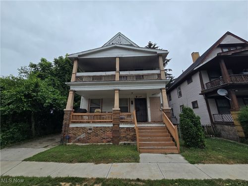 10515 Greenlawn Ave, Cleveland, OH, 44108-3042 | Card Image