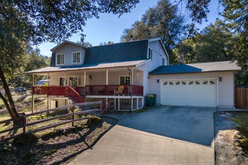 5600 Upper Siesta Ln, Somerset, CA, 95684 | Card Image