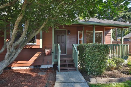 445 Mitchell Dr, Coupeville, WA, 98239-9649 | Card Image