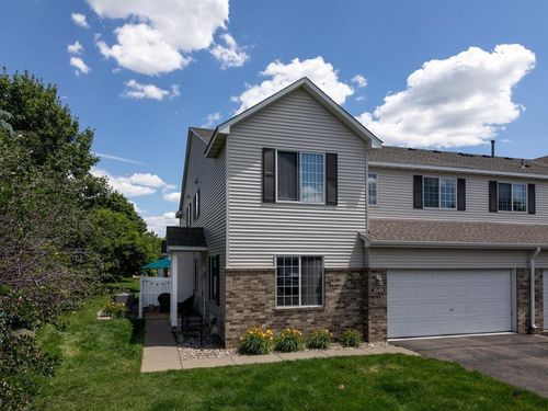 1849 Pintail Ave, Shakopee, MN, 55379-4369 | Card Image