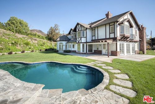 27437 Winding Way, Malibu, CA, 90265 | Card Image