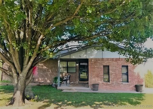 36 Scott St, Healdton, OK, 73438-3442 | Card Image