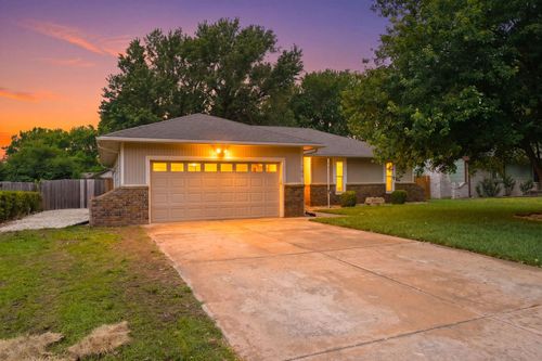 709 Erin Ln, Mulvane, KS, 67110-1228 | Card Image