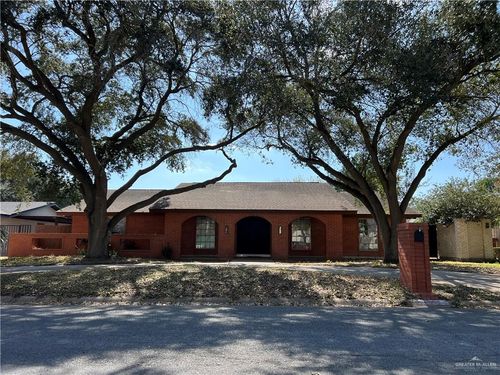 112 E Houston Street, Mcallen, TX, 78501 | Card Image