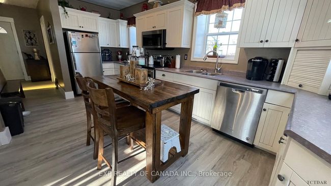 127 Ross Rd, House other with 3 bedrooms, 2 bathrooms and 4 parking in Smooth Rock Falls ON | Image 16