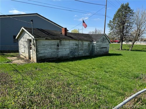 801 Gerry Ln, Madison, IN, 47250-3285 | Card Image