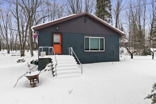 N8719 Pines Road, Middle Inlet, WI, 54177 | Card Image