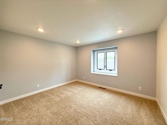116 23 Rd St E, House other with 4 bedrooms, 3 bathrooms and null parking in Williston ND | Image 44