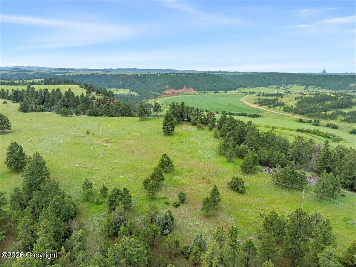 Land in Hulett 2