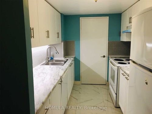 101-250 Jarvis St, Toronto, ON, M5B2L2 | Card Image