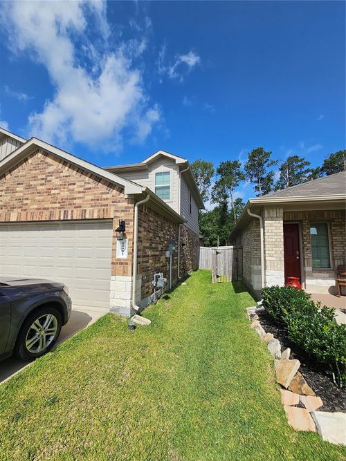 14902 Cypress Hollow Dr, New Caney, TX, 77357 | Card Image