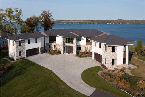 1812 W Lake Rd, Skaneateles, NY, 13152-9616 | Card Image