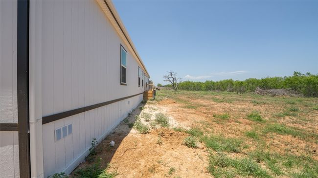 View of yard | Image 6