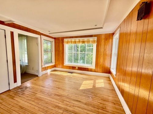 56 Maple Street, Morristown, VT, 05656 | Card Image