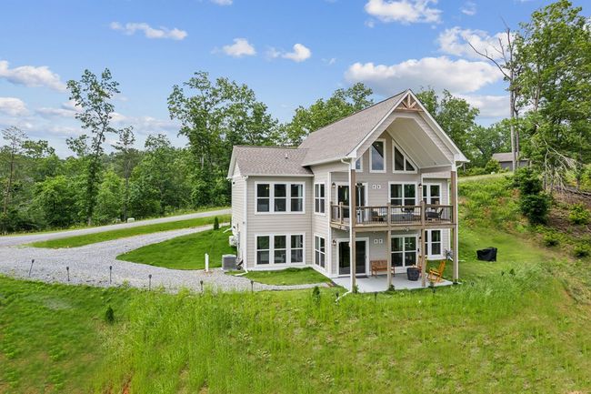 497 Jakes Landing Way S, Home with 3 bedrooms, 3 bathrooms and null parking in Ellijay GA | Image 44
