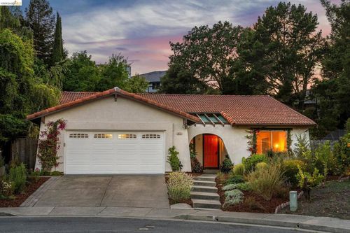 5672 Torrey Pine Ct, El Sobrante, CA, 94803-3578 | Card Image