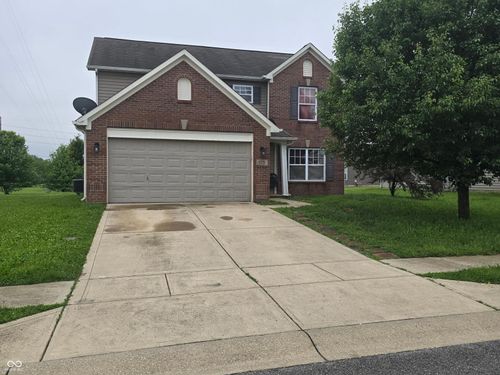 615 Albermarle Dr, Pittsboro, IN, 46167-8830 | Card Image