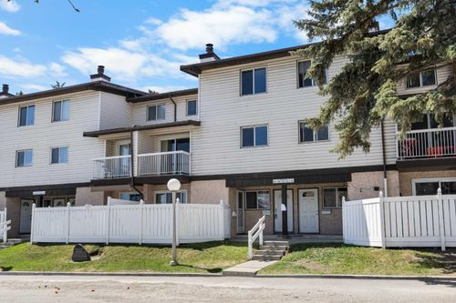 57-3705 Fonda Way Se, Calgary, AB, T2A6G9 | Card Image