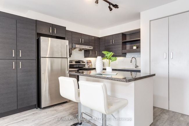 1905 - 1 Uptown Dr, Condo with 2 bedrooms, 1 bathrooms and null parking in Markham ON | Image 9
