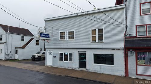704 Utica Utica St, Oriskany, NY, 13424-7719 | Card Image