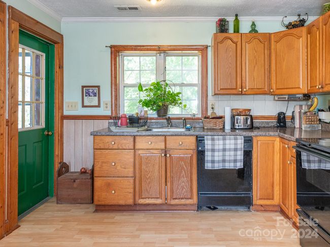 8670 Nc 200 Hwy, House other with 3 bedrooms, 1 bathrooms and null parking in Midland NC | Image 4