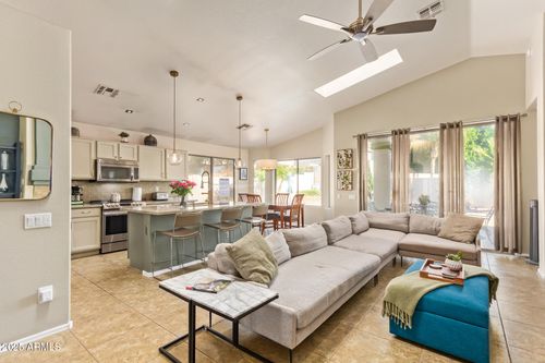 4038 W Alex Loop, Phoenix, AZ, 85083-2444 | Card Image