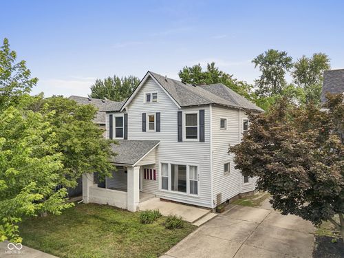 690 Jefferson St, Franklin, IN, 46131-2519 | Card Image