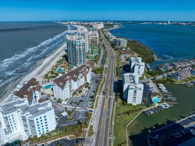 APT-504S - 1591 Gulf Blvd, Condo with 2 bedrooms, 2 bathrooms and null parking in CLEARWATER BEACH FL | Image 38
