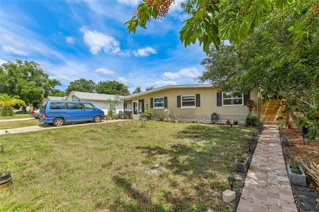 221 Golden Days Drive, House other with 3 bedrooms, 2 bathrooms and null parking in Casselberry FL | Image 2
